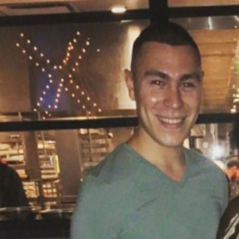 Meet your Posher, Alex